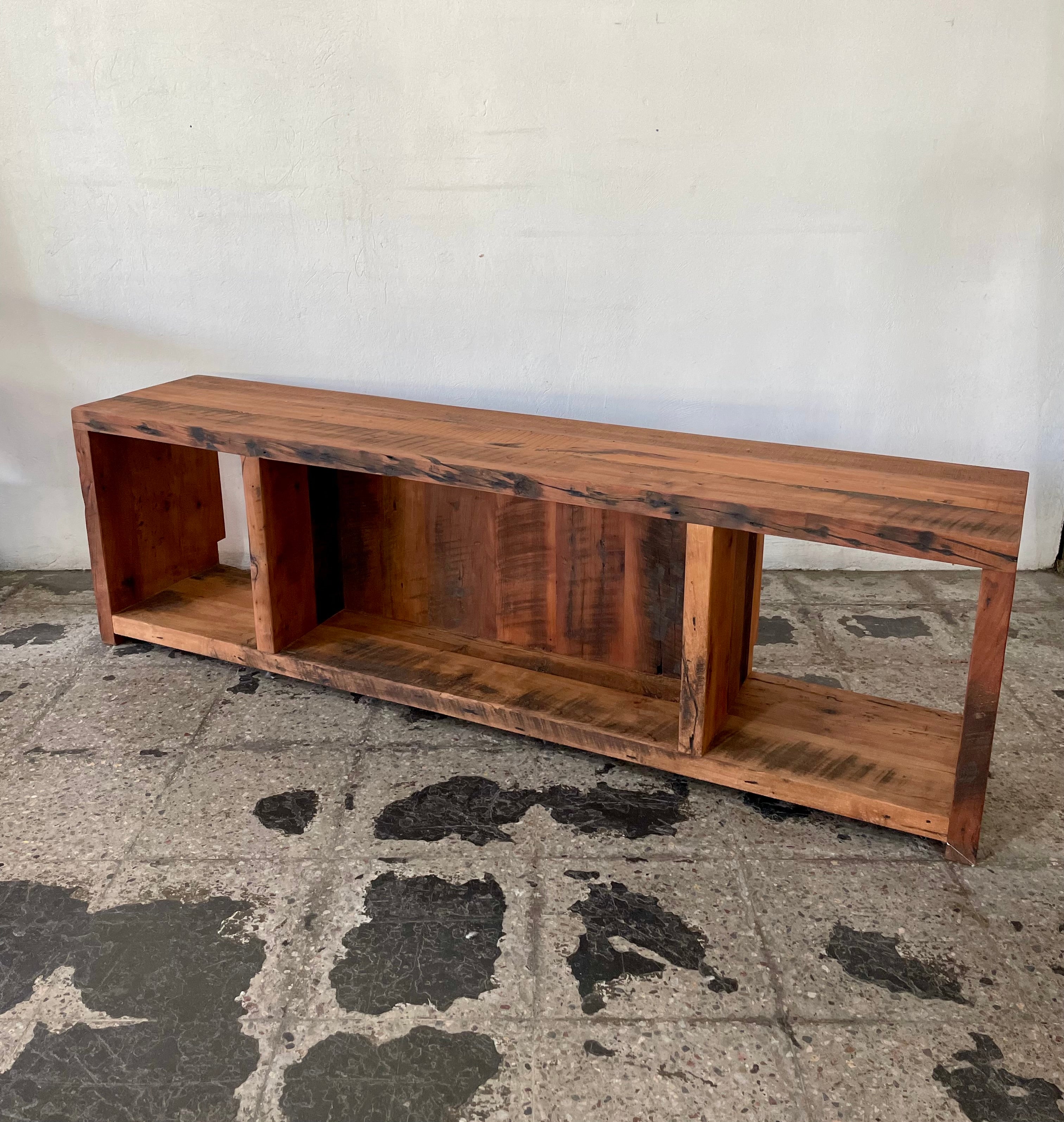 MUEBLE TV MADERA ROBLE