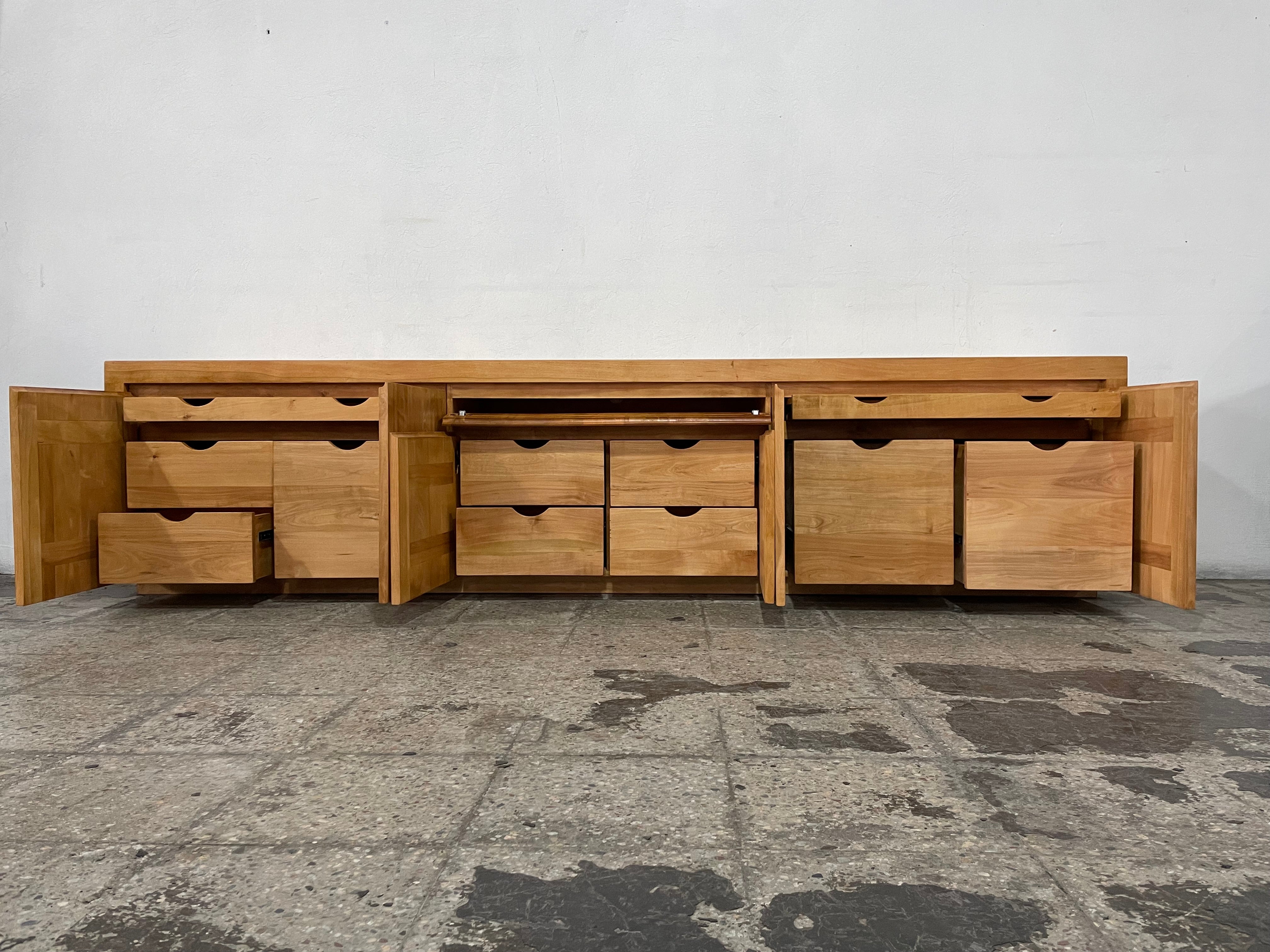 MUEBLE VINILO